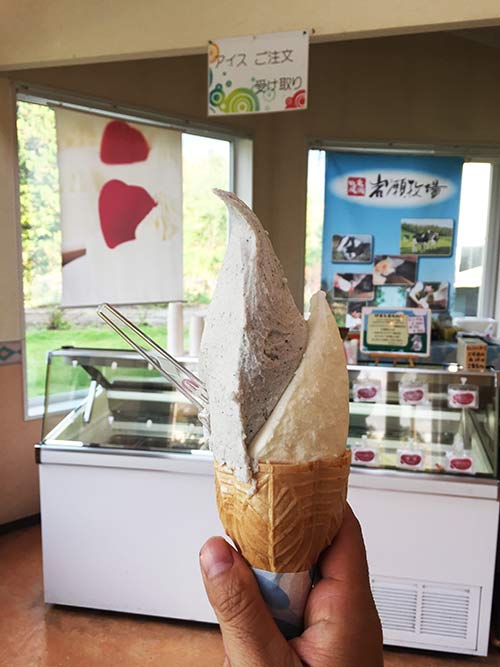 岩瀬牧場のアイス