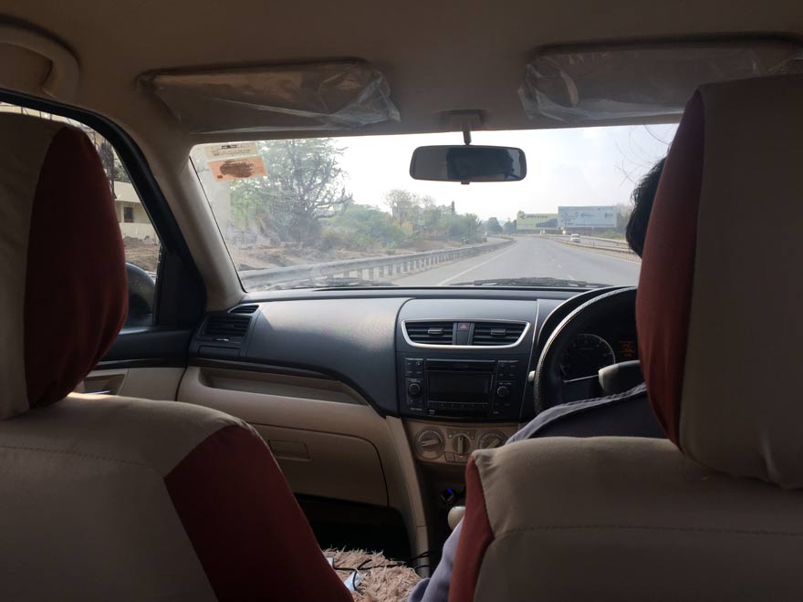 インドでUBER活用