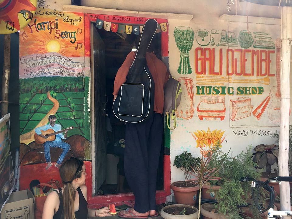 Hampi Gali Musical Shop