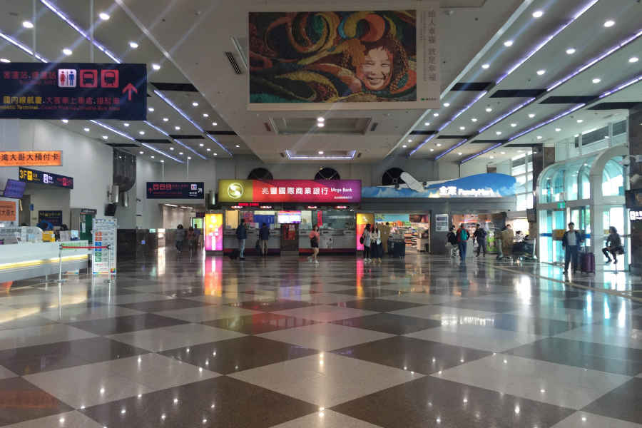 高雄国際空港