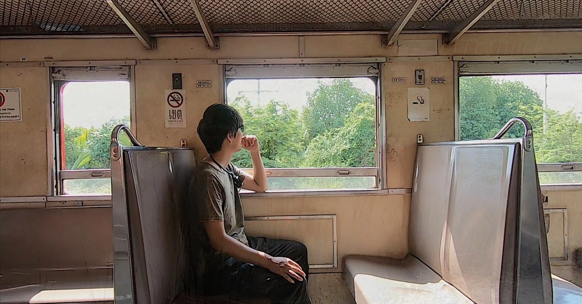 タイのローカル列車