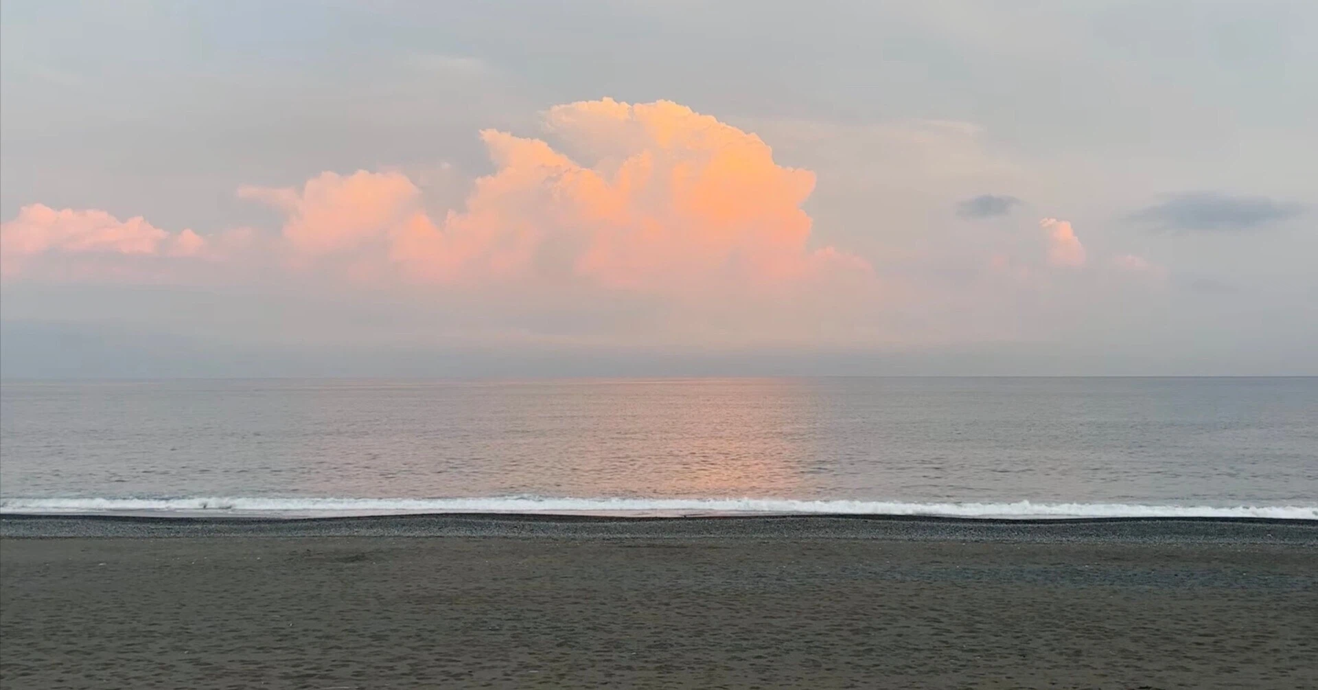 大磯の空